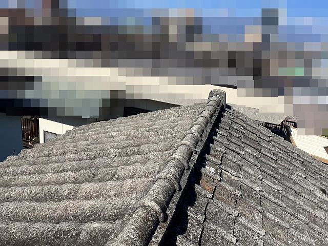 甲府市　雨漏れ　セメント瓦　葺き替え工事